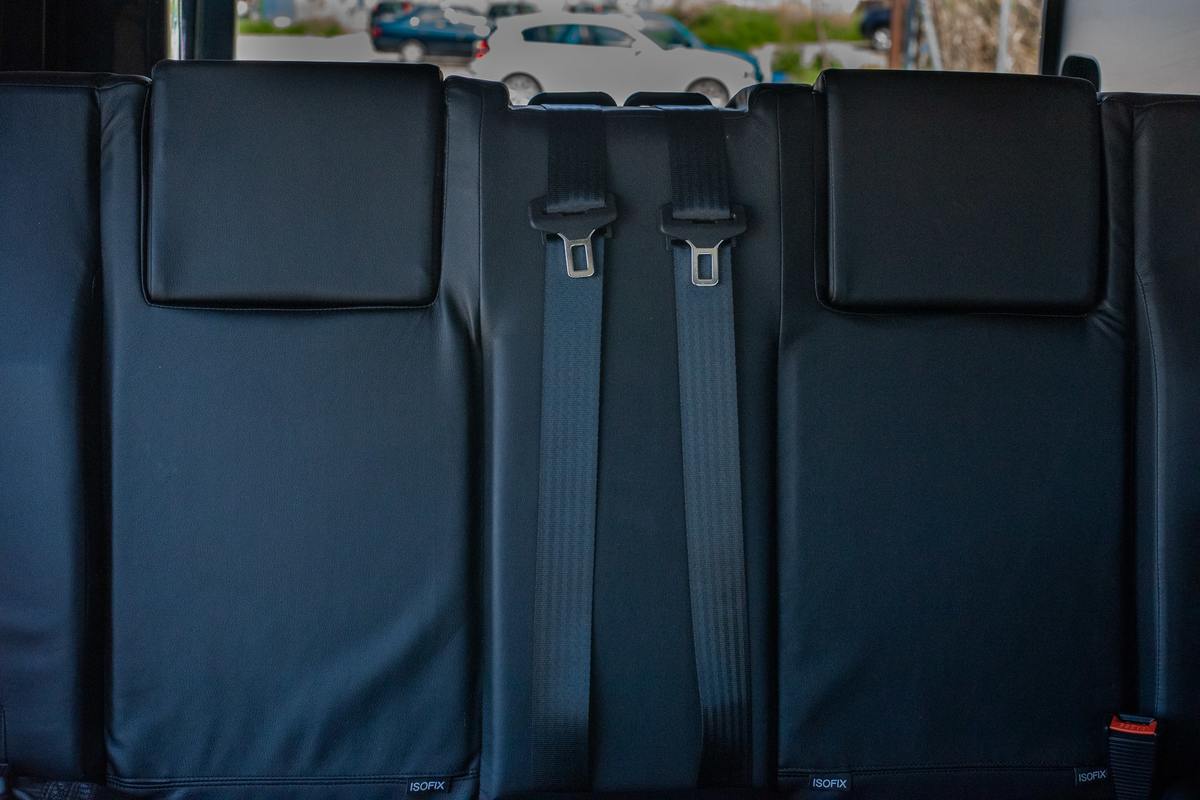Seat belts in back seat of Doblo camper