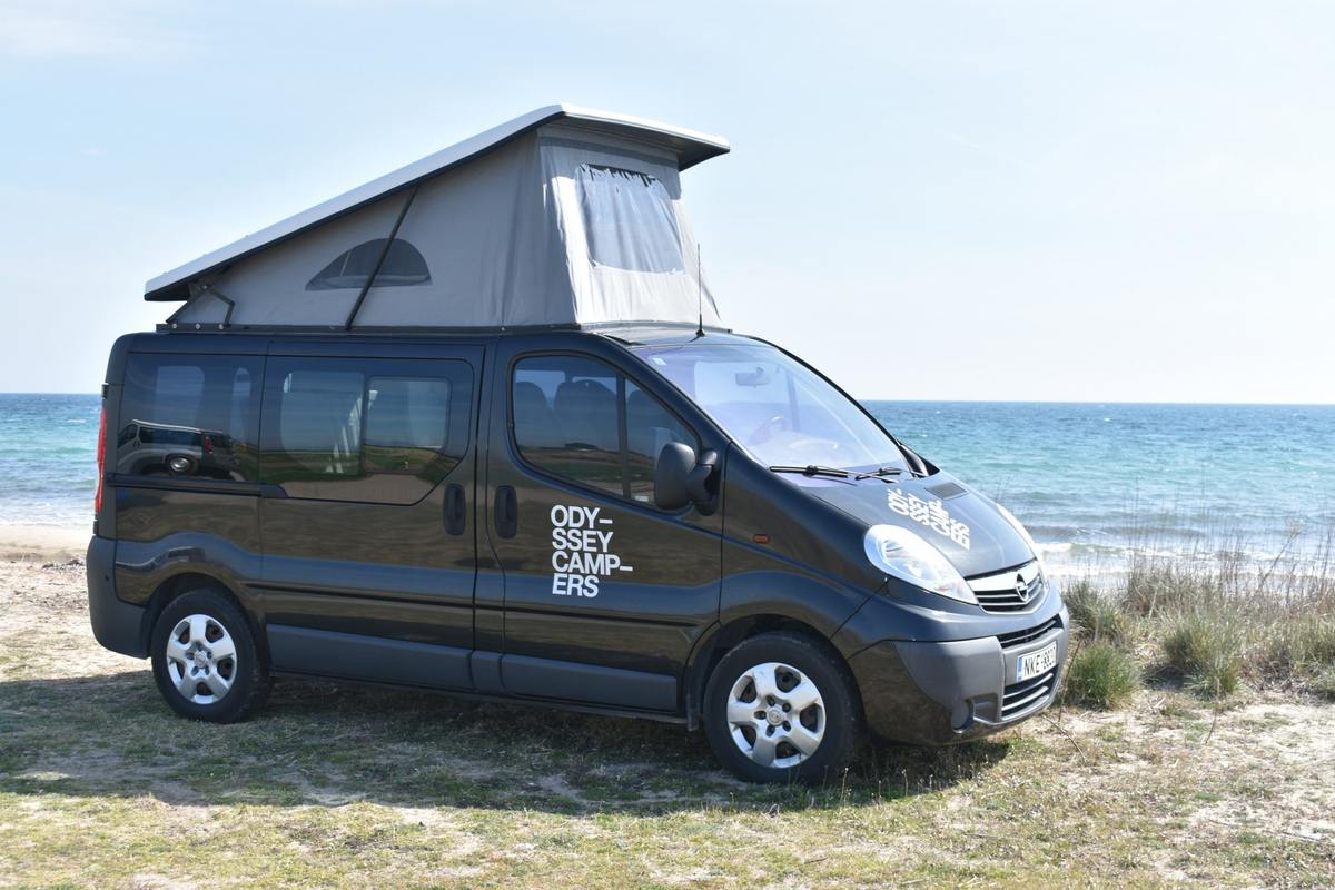 Opel Vivaro camper with open roof